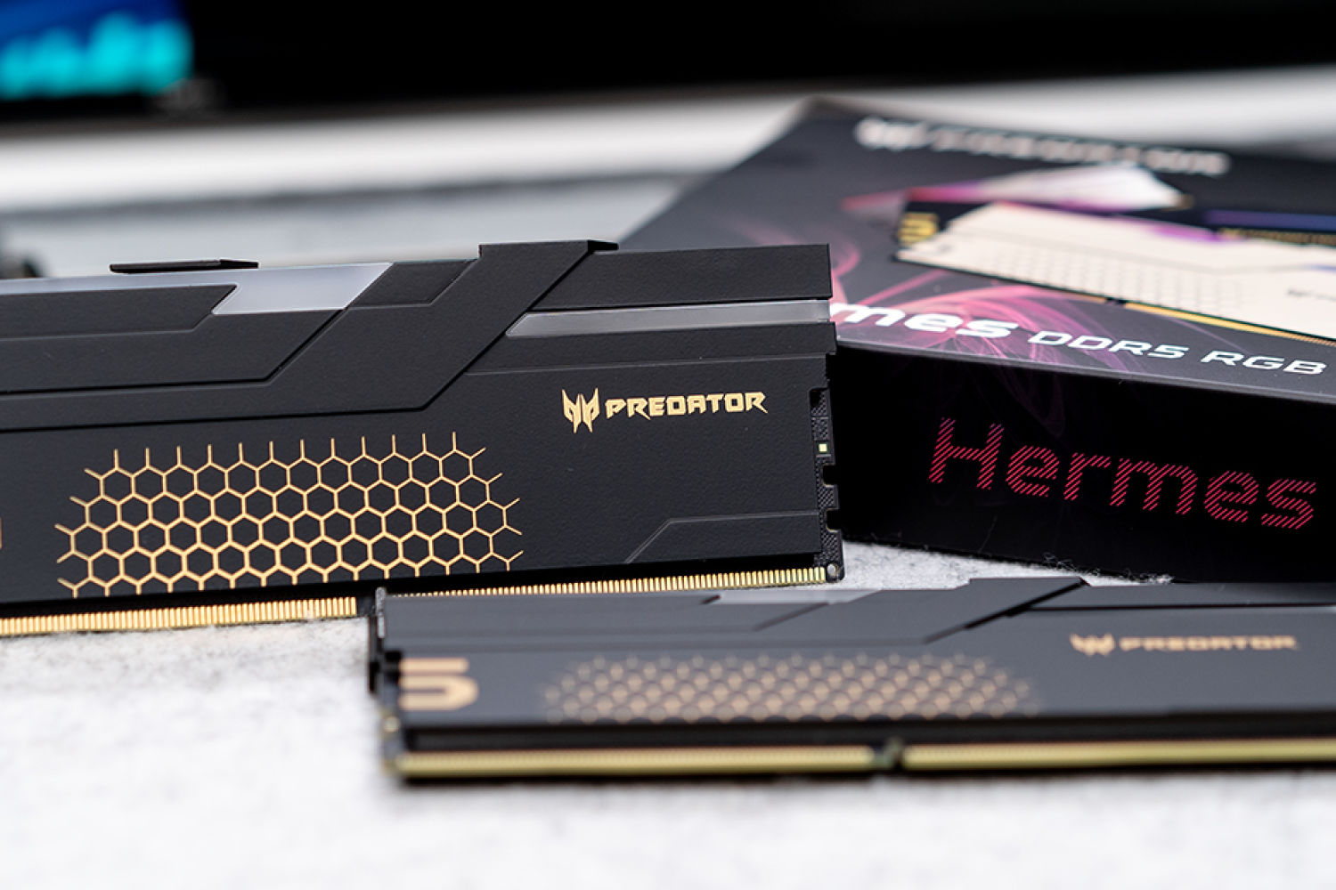 宏碁掠夺者Hermes冰刃 DDR5 6800Mhz 内存评测